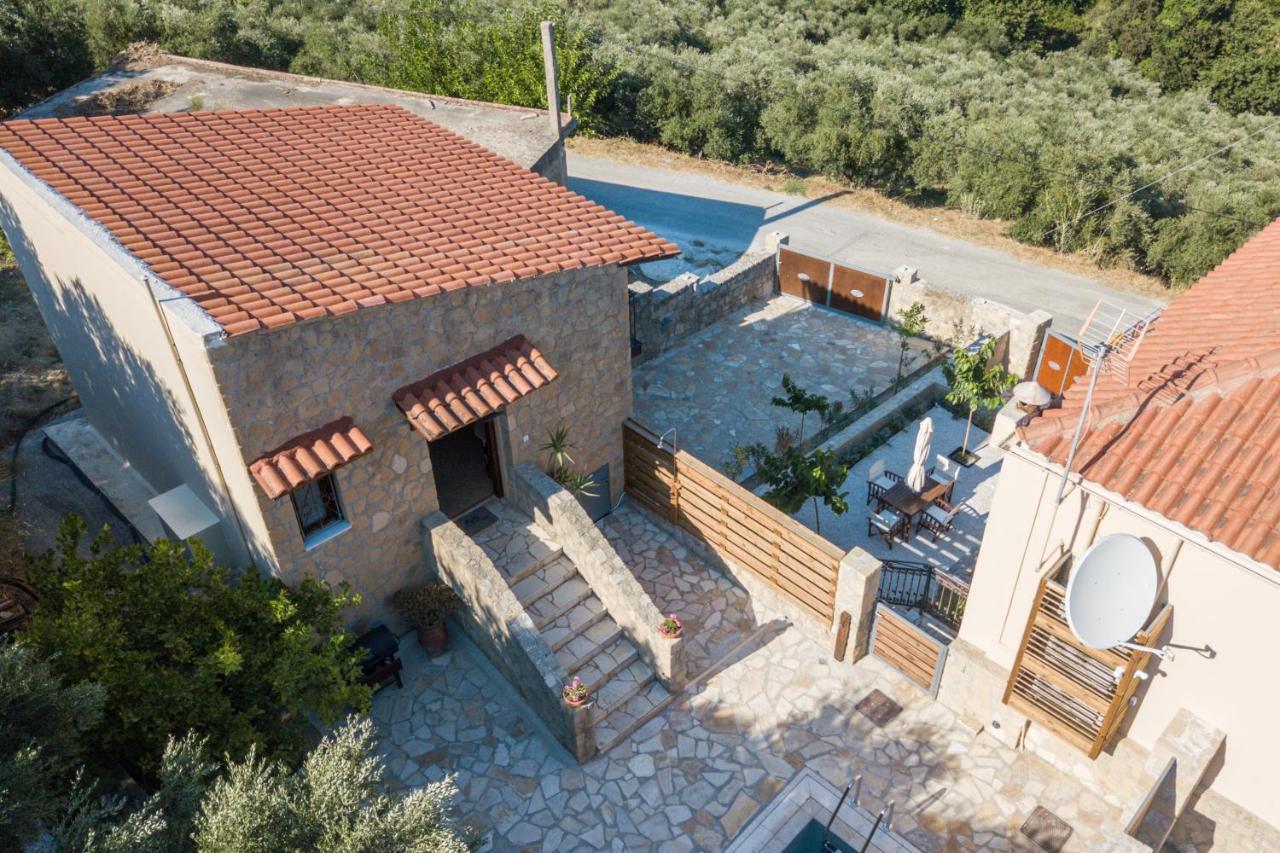 OLIVE VILLAS KRIA VRISI